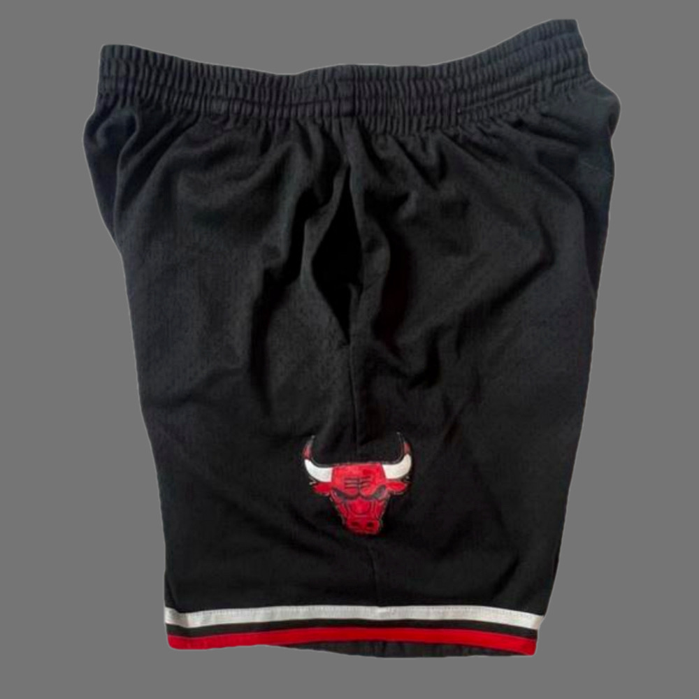 Chicago Bulls NBA 1997-98 Championship Mitchell & Ness Hardwood Classic Shorts